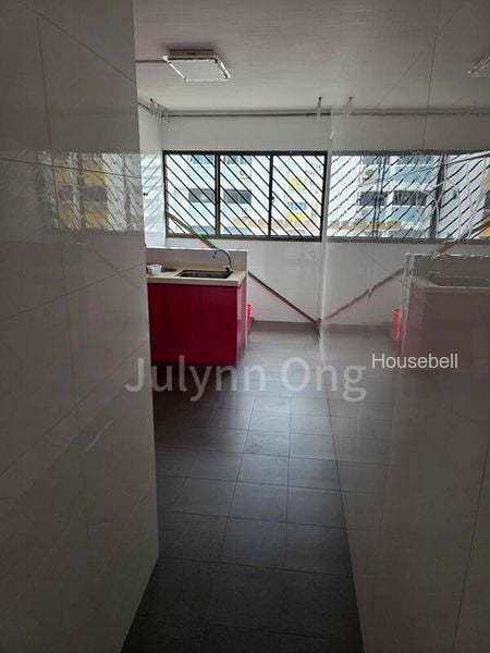 215 Bukit Batok Street 21(2)