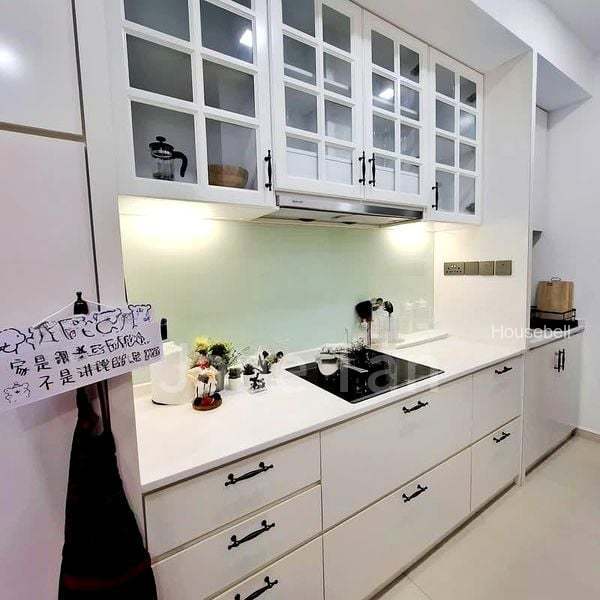 Kew Gate, S$ 1,200 /mo, 120 sqft, Landed - Corner Terrace