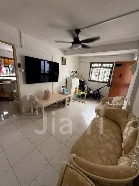 85C Lorong 4 Toa Payoh, S$ 460,000, 840 sqft, HDB - 3 I