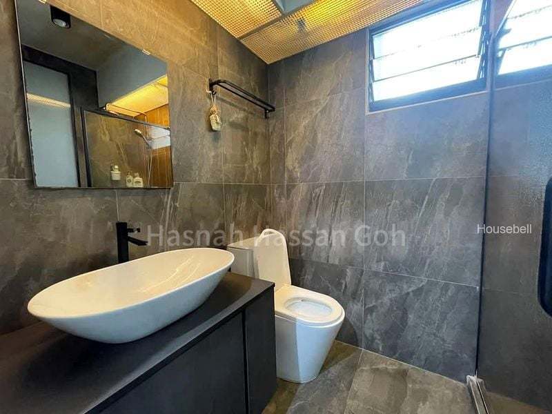 4 Room (4A) HDB for Sale in  333A Yishun Street 31, S$ 600,000, 990 sqft, HDB - 4 A