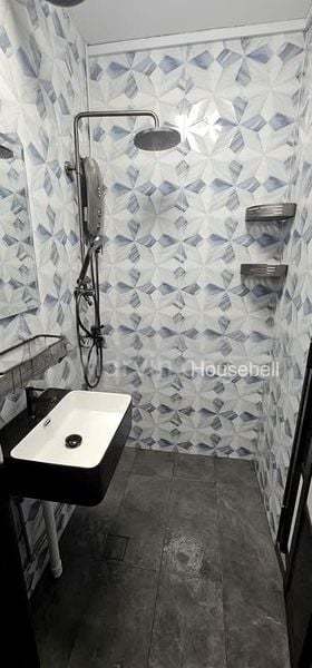 743 Jurong West Street 73(6)