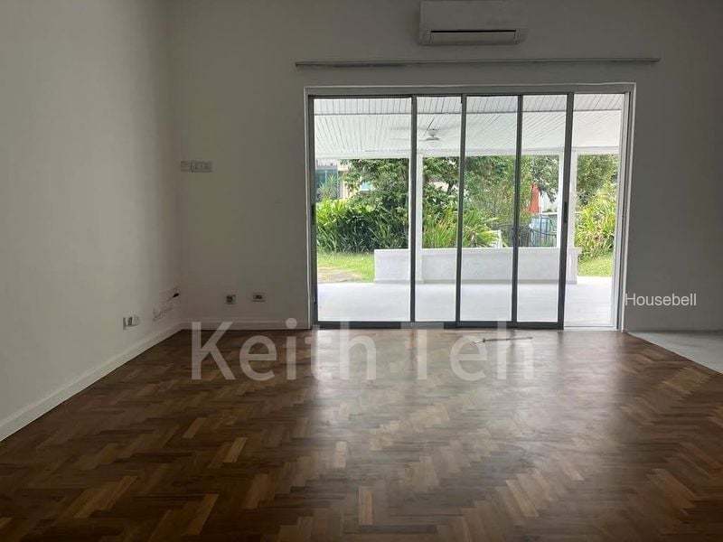 4 Bed Bungalow (Landed) for Rent in  Holland Road(3)