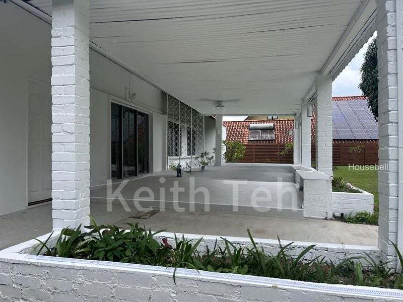 4 Bed Bungalow (Landed) for Rent in  Holland Road, S$ 12,200 /mo, 2,300 sqft, Landed - Bungalow House