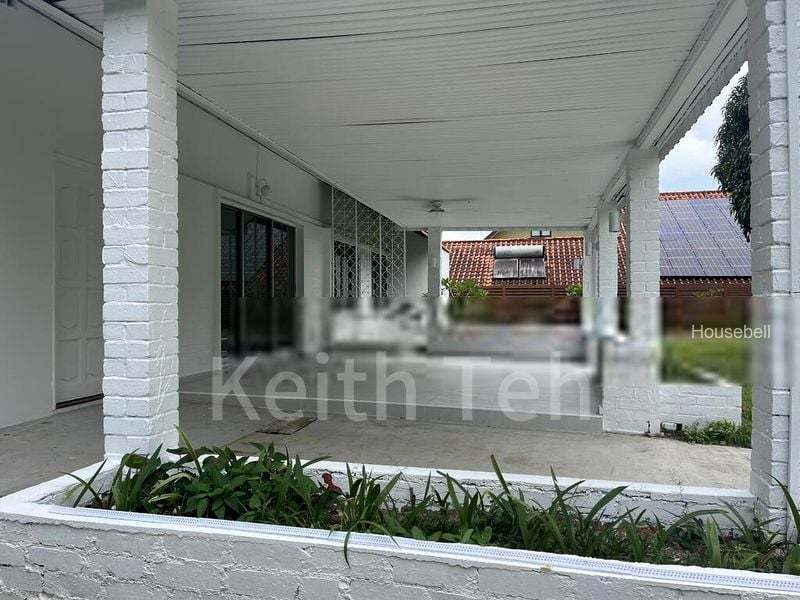 4 Bed Bungalow (Landed) for Rent in  Holland Road(2)