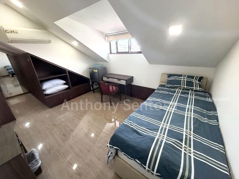 Bedok Ria, S$ 1,300 /mo, 150 sqft, Landed - Semi-Detached House