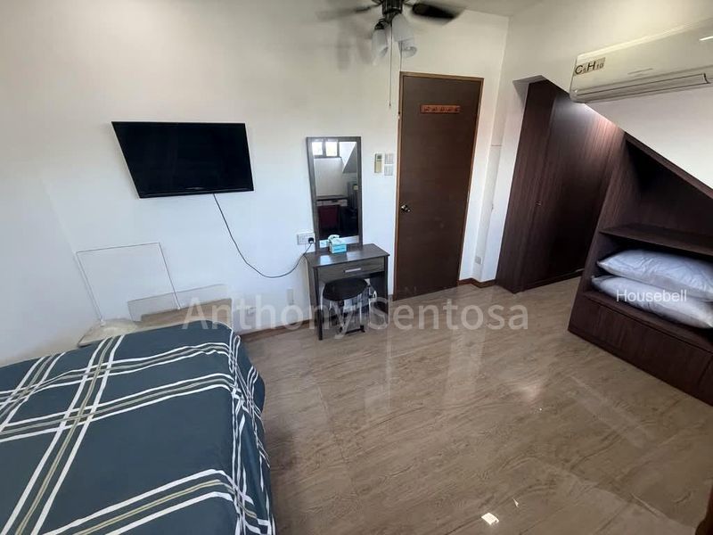Bedok Ria, S$ 1,300 /mo, 150 sqft, Landed - Semi-Detached House