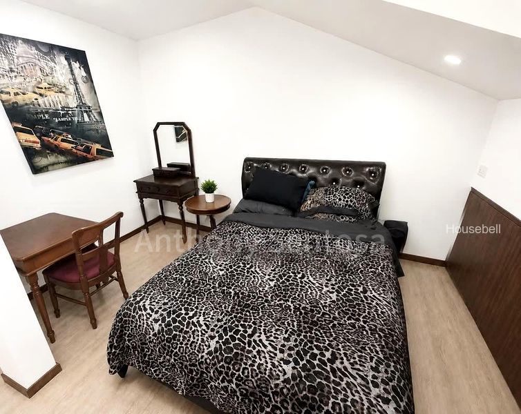 Bedok Ria, S$ 1,300 /mo, 150 sqft, Landed - Semi-Detached House