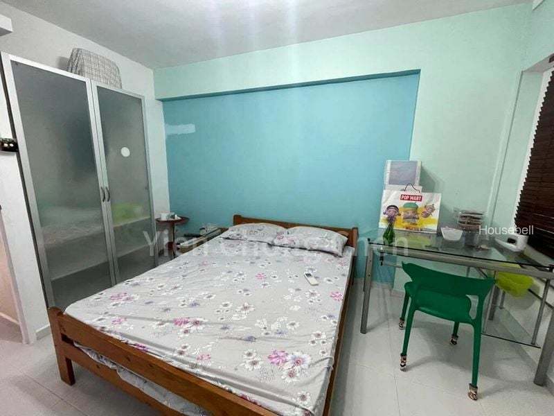 351 Woodlands Avenue 1