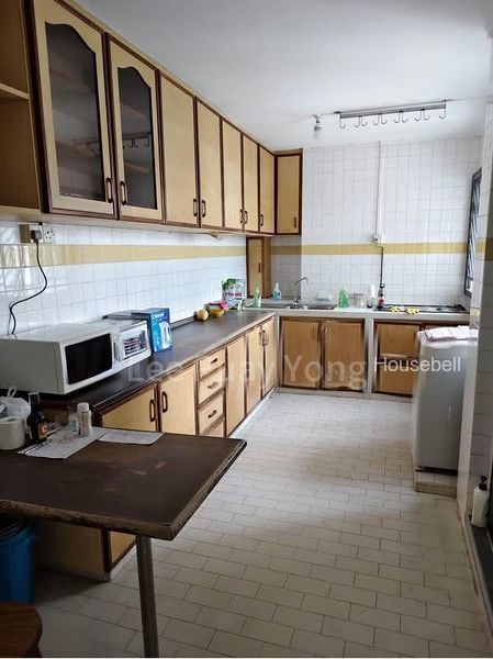 5 Room (5I) HDB for Rent in  657 Hougang Avenue 8(4)