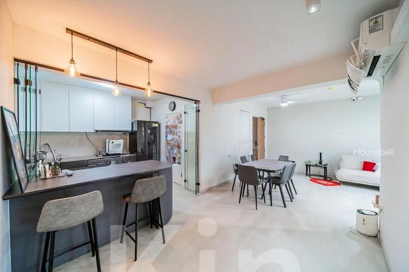 229B Sumang Lane, S$ 678,000, 1,001 sqft, 组屋 - 4 A