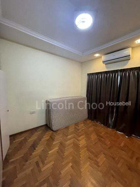 5 Bed Semi-Detached House (Landed) for Rent in  Robey Crescent, S$ 8,000 /mo, 3,000 sqft, Landed - Semi-Detached House