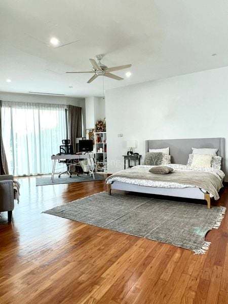 6 Bed Semi-Detached House (Landed) for Rent in  .(6)