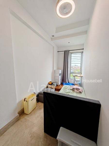 The Tessarina, S$ 1,300 /mo, 100 sqft, Condos - Condominium