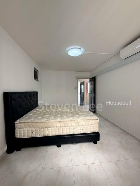 274 Yishun Street 22, S$ 3,450 /mo, 1,119 sqft, HDB - 4 A