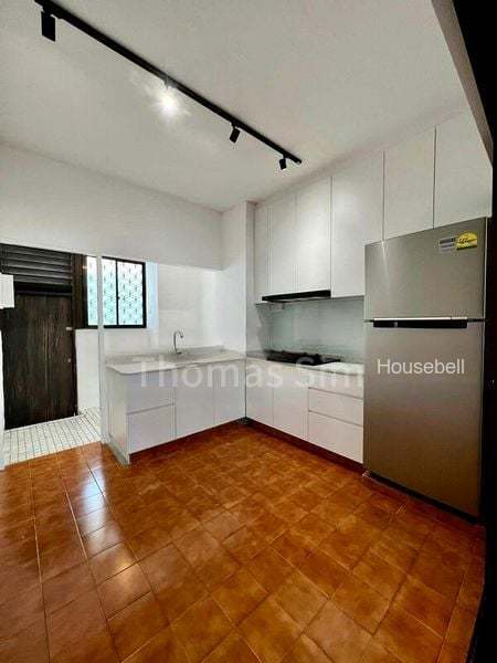 Lakepoint Condo(2)