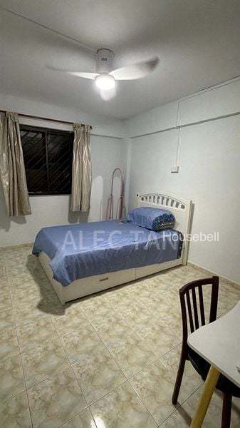 Common Room (HDB) for Rent in  456 Jurong West Street 41(2)