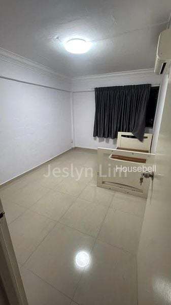 749 Yishun Street 72(1)