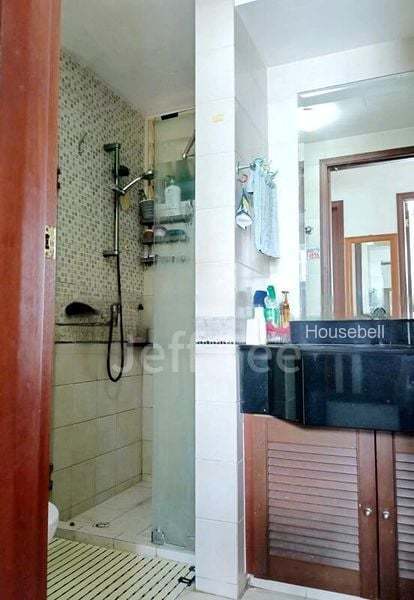 Yishun Emerald(6)