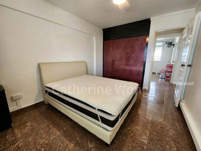 52 Lengkok Bahru, S$ 1,600 /mo, 200 sqft, HDB - 4 A