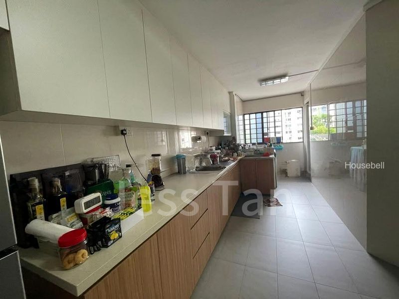 107 Yishun Ring Road, S$ 850 /月, 150 sqft, 组屋 - 4 A