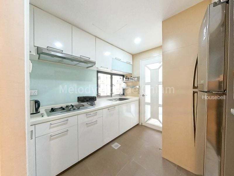 Heritage View, S$ 1,200 /月, 200 sqft, 公寓 - Condominium