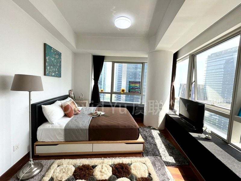 Master Room (Condo) for Rent in  The Sail @ Marina Bay(2)