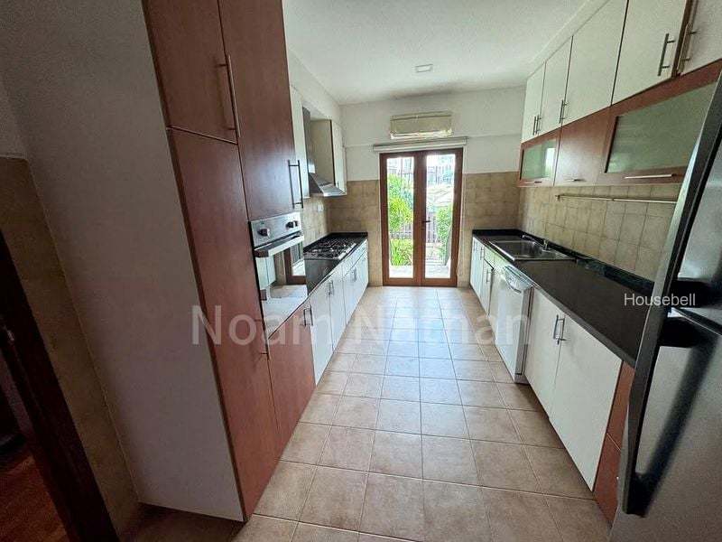 Barker Road, S$ 11,800 /月, 2,800 sqft, 有地 - Town House