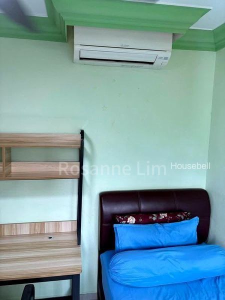 688 Jurong West Central 1(4)