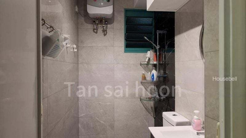 690A Woodlands Drive 75(6)