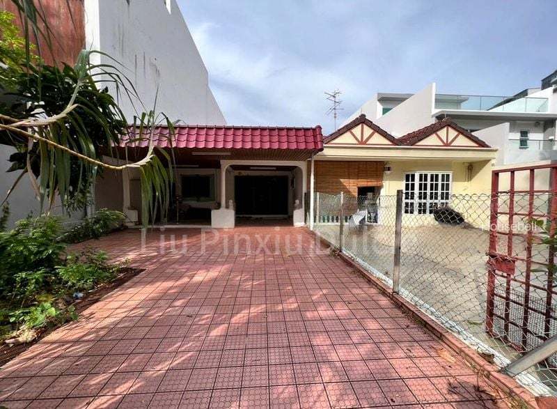 Charlton Park, S$ 5,200,000, 3,153 sqft, 有地 - Terraced House