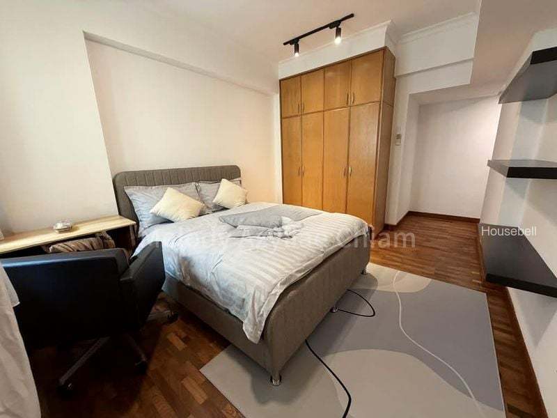 Emerald Garden, S$ 1,850 /mo, 200 sqft, Condos - Condominium