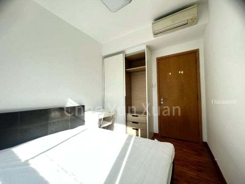 Atrium Residences, S$ 1,300 /mo, 150 sqft, Condos - Apartment