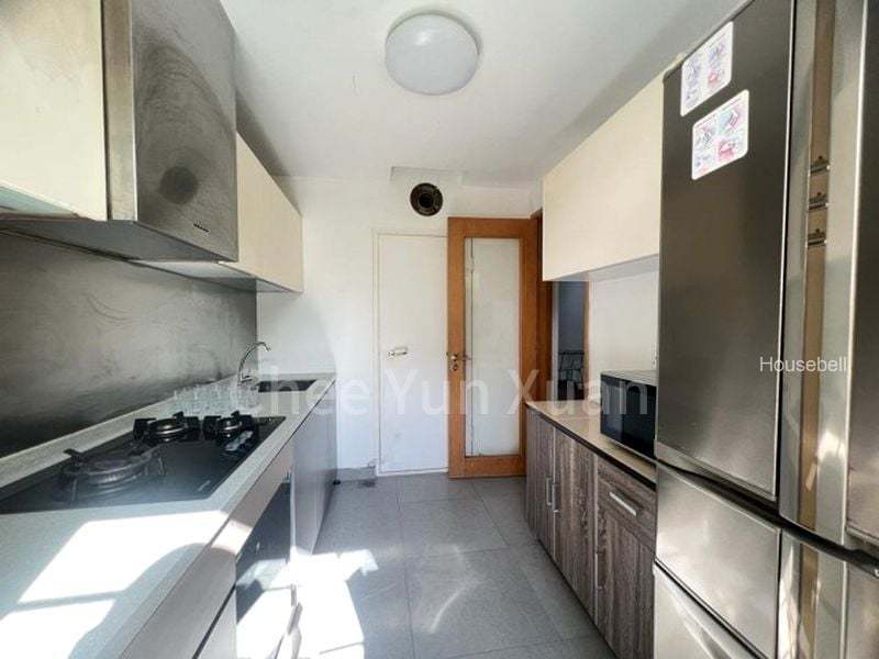Atrium Residences, S$ 1,300 /mo, 150 sqft, Condos - Apartment