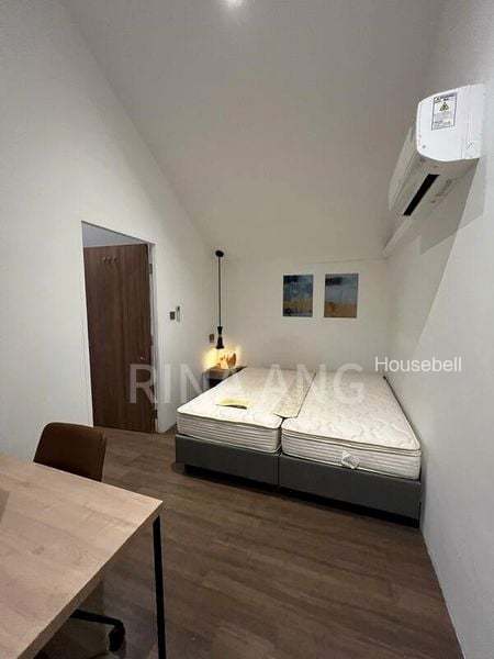 4+1 Bed Shophouse (Landed) for Rent in  Lembu Road(6)