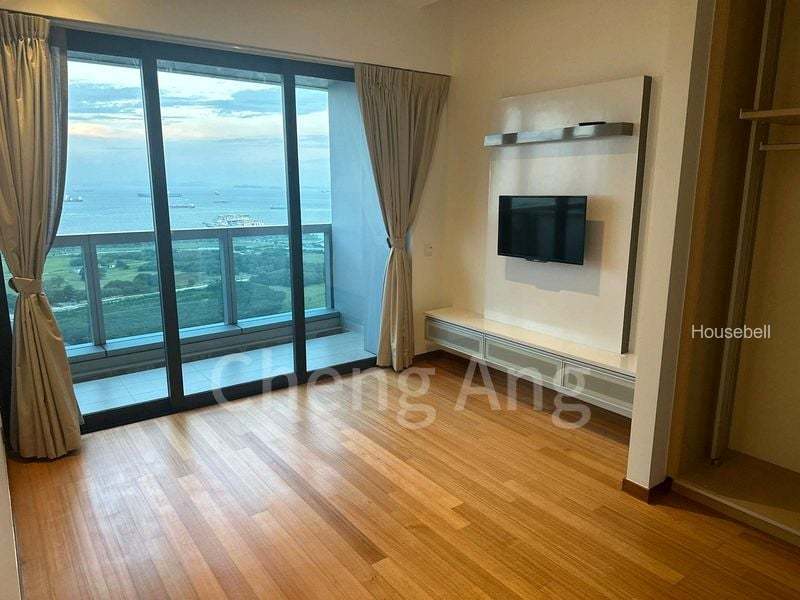 Marina Bay Residences(2)