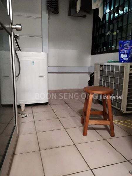 406 Woodlands Street 41(2)