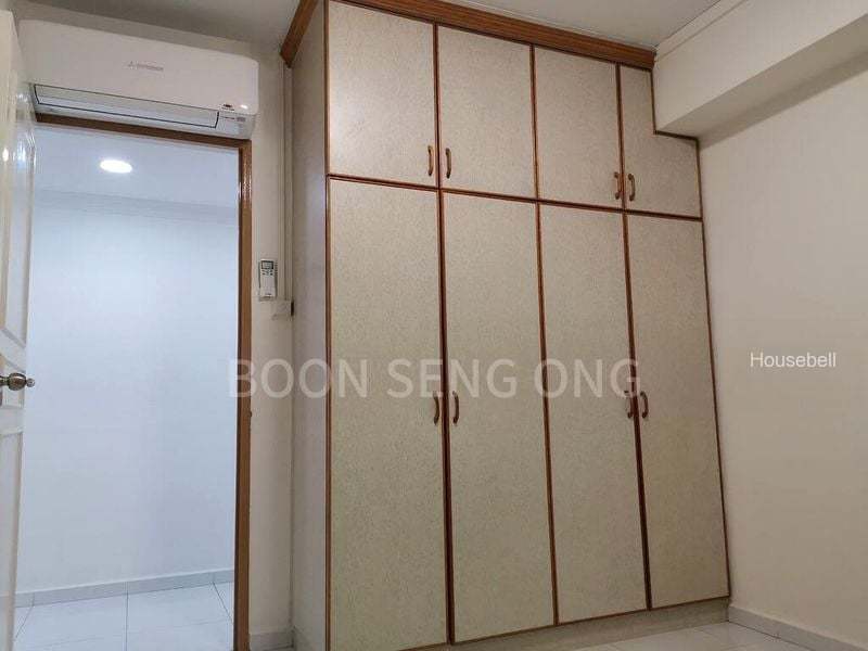 406 Woodlands Street 41(5)