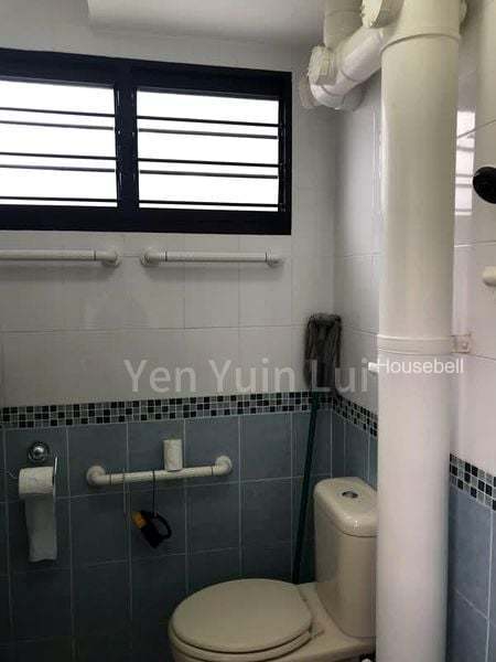 742 Yishun Avenue 5(5)