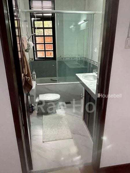 Corner Terrace for Room Rent: Garlick Park(6)