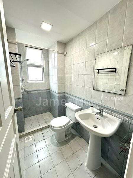 Grand Chateau, S$ 1,000 /mo, 80 sqft, Condos - Condominium