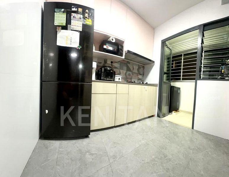 96 Dawson Road, S$ 800,000, 678 sqft, HDB - 3 Premium