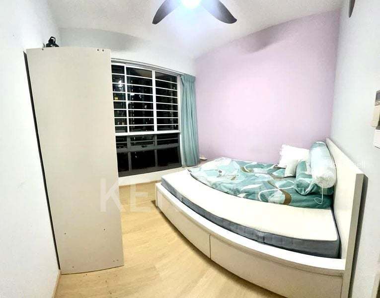 96 Dawson Road, S$ 800,000, 678 sqft, HDB - 3 Premium