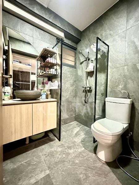 96 Dawson Road, S$ 800,000, 678 sqft, HDB - 3 Premium