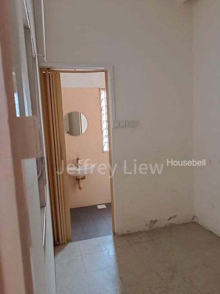 3 Bed Terraced House (Landed) for Rent in  Joo Chiat Avenue, S$ 5,800 /月, 2,000 sqft, 有地 - Terraced House