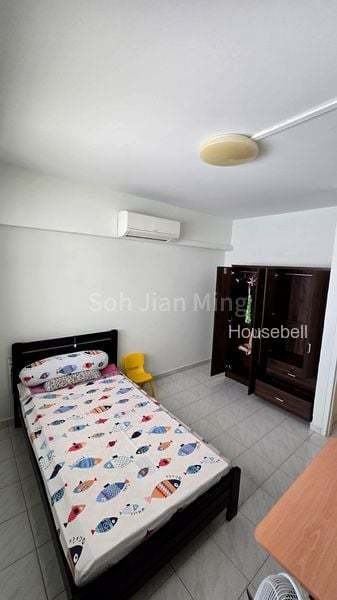 727 Yishun Street 71, S$ 850 /月, 100 sqft, 组屋 - 4 S