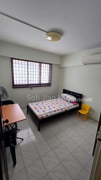 727 Yishun Street 71