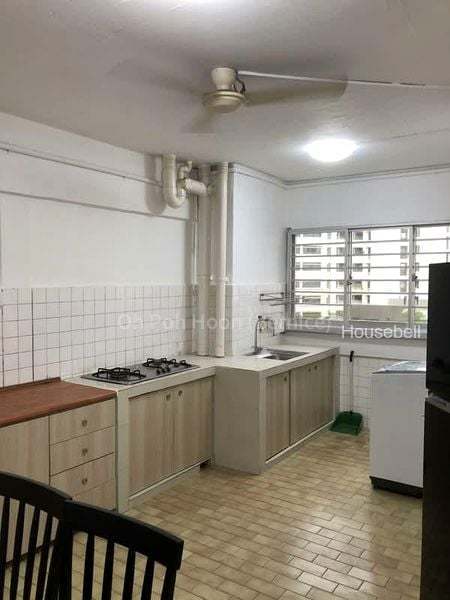 115 Yishun Ring Road, S$ 2,800 /mo, 720 sqft, HDB - 3 I