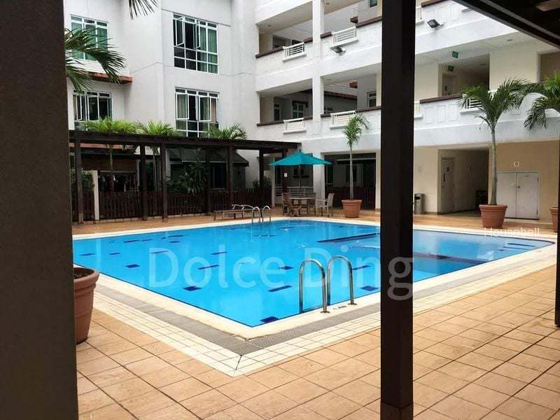 Sunny Palms(1)
