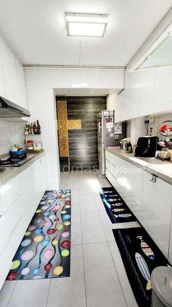 5 Room (5I) HDB for Sale in  891B Woodlands Drive 50, S$ 750,000, 1,302 sqft, HDB - 5 I