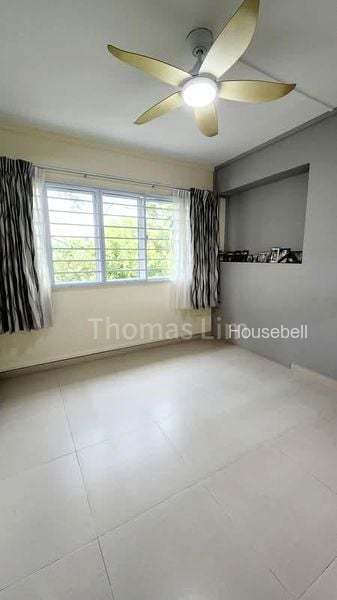 5 Room (5I) HDB for Sale in  891B Woodlands Drive 50, S$ 750,000, 1,302 sqft, HDB - 5 I